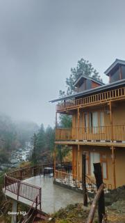 The Fiza Retreat Tirthan - 3