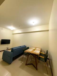 Vincondotel Near BGC 2BR Fairlane 2408 - Manila - 2