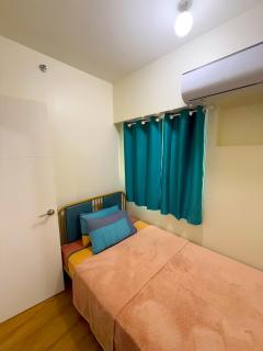 Vincondotel Near BGC 2BR Fairlane 2408 - Manila - 1