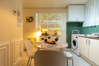Jamsil cozy BnB #Free Parking #Lotteworld #KSPO #아산병원 - Seul - 0