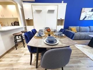 Chateau Chill, High-Rise Dubai Marina Escape - 4