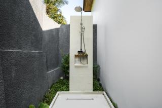 Villa Blue River by BaliSuperHost - 1