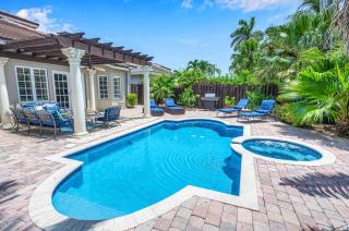 Steps from the Beach Heated Pool Seaside Key - Fort Lauderdale - 5