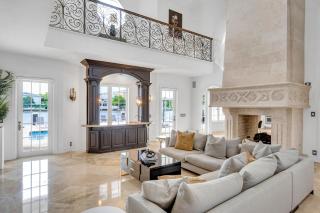 Waterfront Luxury Villa Heated Pool with Afternoon Sun Coral Key - Fort Lauderdale - 2