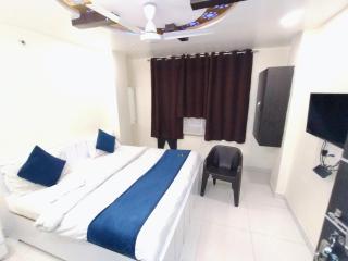 Hotel Luxury Richa Grand Inn - Lucknow - 2