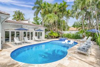 Grand historic Residence Walk to beach Heated Pool Outdoor kitchen Hibiscus Key Residences - Fort Lauderdale - 1