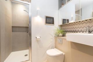 Beautiful Ashford Court Cottage - 3
