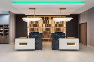 La Quinta Inn & Suites by Wyndham San Antonio at the RIM - San Antonio - 8