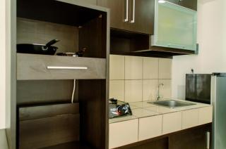 Elegant and Homey Studio at Paramount Skyline Apartment By Travelio - Tangerang - 3