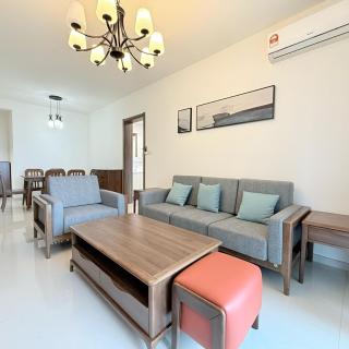 2R2B Family Friendly for 4Pax - Gelang Patah - 0