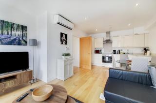 The Borough Collection near London Bridge and Borough Market - by Short Stories London - 8