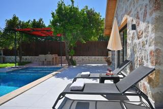 1 Bedroom Villa with Secluded Pool Terrace - 1