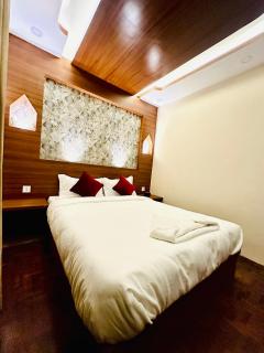 Lazimpat Boutique Hotel - 3