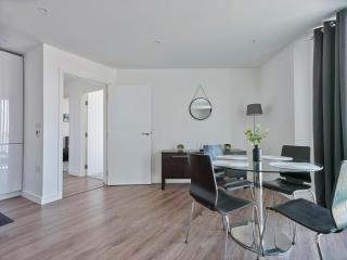 Comfortable 3 bedroom apartment - Croydon - 8