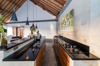 Villa Themma Jungle - Sumptuous 3BR Luxury Villa with Majestic Jungle View North of Ubud - Ubud - 4