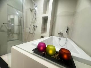 Ekamai 2 bed room - Khlong Toei - 7