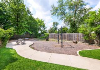 Modern 3BR home next to park, office space, & more - 4