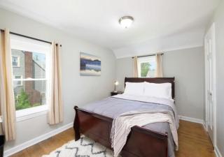 Modern 3BR home next to park, office space, & more - 3