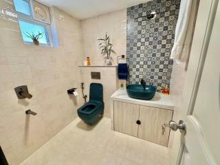 2bhk Lovely Villa near Colva beach with Pool and Lawn - Madgaon - 9