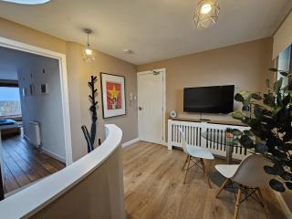 Rooftop Retreat - Edinburgh - 3