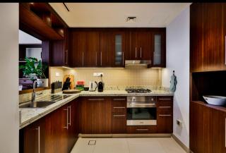 " Luxury Stay in Downtown Dubai - Stunning Views & Prime location ! - 3