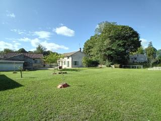 Family House With Garden For 8 At Prety - Préty - 4