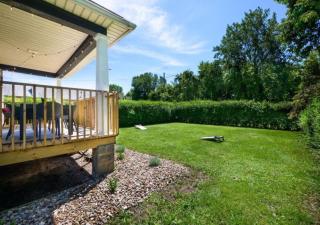 5 Bedroom Home Walking Distance to Beach - Port Clinton - 4