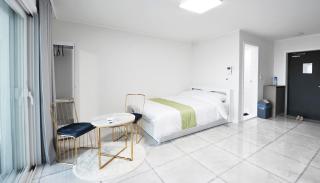 Gyeongju Zest57 Pension - Gyeongju - 3