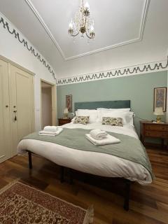 Elegant apartment in a historic building, just a few steps from the Duomo - Florencia - 1