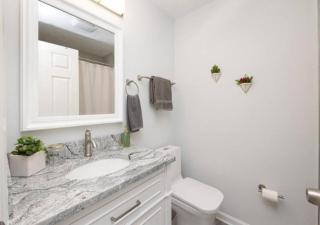 Family Friendly 4 BR Home Close To Downtown CLE! - 3