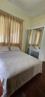 The M4 Elegant 3 bedroom home in Port of Spain - Puerto España - 1