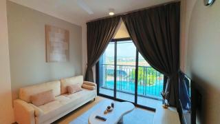 Splash Mania Waterpark Gamuda Cove Air-Con Suite with Buey Pool - 6