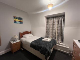 Sunnydene - Large Home - Great Yarmouth - Sleeps 20 - Great Yarmouth - 7