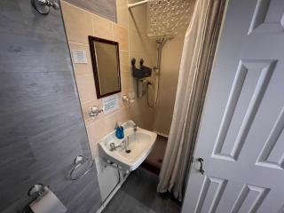 Sunnydene - Large Home - Great Yarmouth - Sleeps 20 - Great Yarmouth - 4