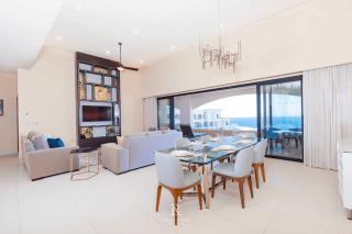 Three Bedroom Suite Ocean View- Villa La Valencia - 3