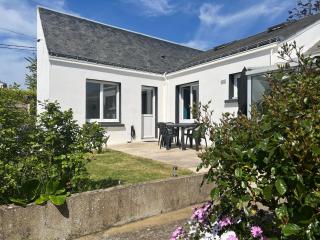 Maison rénovée bord de mer avec véranda, jardin, 4 couchages, proche plages et commerces - FR-1-349-200 - Riantec - 8