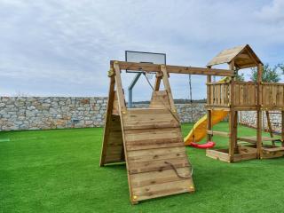 RE with pool and spa Comfortable holiday residence - Slivnica - 3