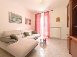 Ikea e Metro 7 min - Appartamento Con Free Wifi - Genova - 1