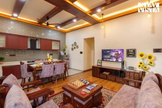 StayVista's Sunflower Villa - Mountain-View Retreat with Pool & Games Room - 6