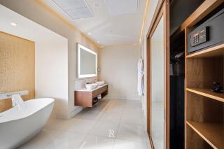 Junior Suite Ocean View - Villa La Valencia - 4