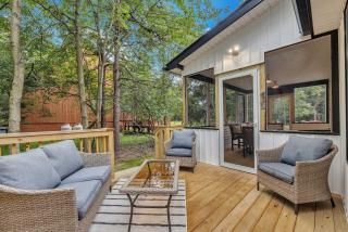 Luxury Hot Tub Game Room and More - Albrightsville - 7