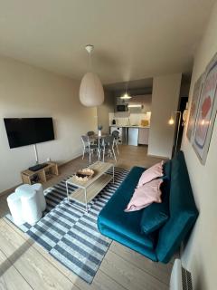 Appartement avec bacon et piscine - Blaye - 9