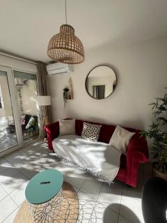 Joli Appart / Parking / CLIM / WIFI - 8