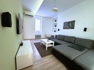Dream Forest Apartment - Budapest - 9