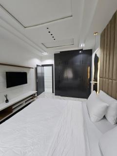 Tipok Luxury Apartments - Abuja - 4