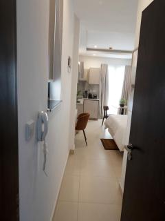 PLS Apartment Studio, Labone - 5