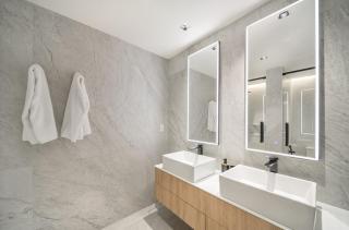 Allure 505 apts - Bridgetown - 6