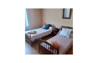 2 Bedroom Lovely Home In Bas-En-Basset - 1