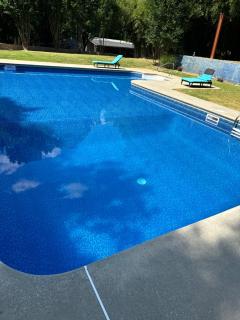 Tropical Pool Estate - Douglasville - 7