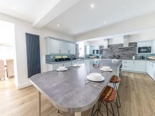 The Oaks - Windermere - 2